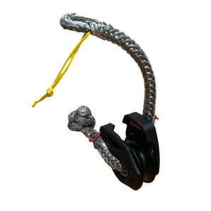 Ronstan RF48109S Series 40 soft‑shackle snatch block with rotating cheek and integrated becket